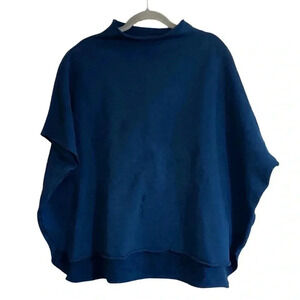 Frank & Eileen Blue Capelet One Size